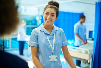 How can nursing students prepare for the job industry?